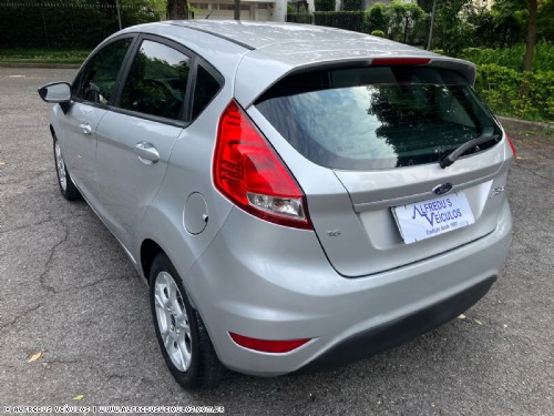 Ford NEW FIESTA SE 1.6 AUTOMTICO 2015/2015